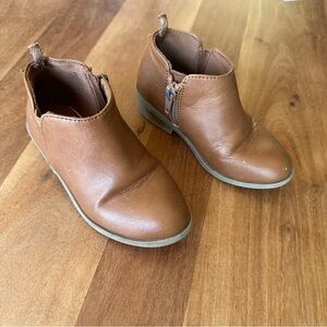 Old Navy Ankle Zip Booties Size 8